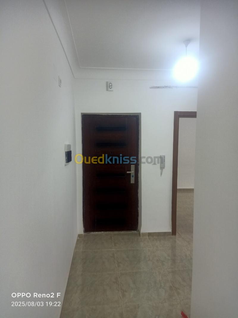 Location Appartement F5 Alger Mahelma 7