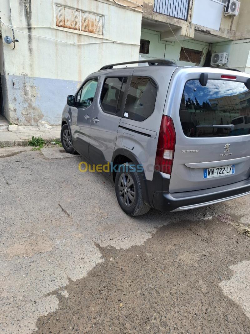 Peugeot Rifter 2023 Allure 3
