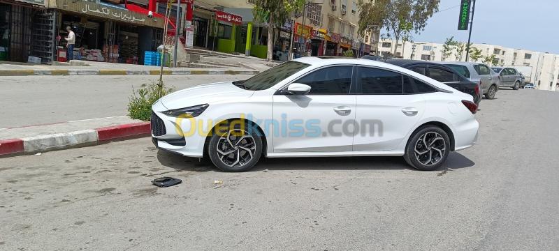 Volkswagen Golf 8 2026 Mg5 300 tgi 181 CV boîte dct 2