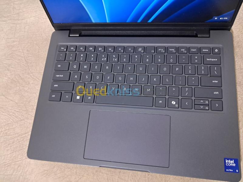 Dell Pro Max 14 /Intel Core Ultra 5 235H32GB Ram LPDDR5 7467 MT/s / 512GB SSD NVMe / 14" Screen. 4