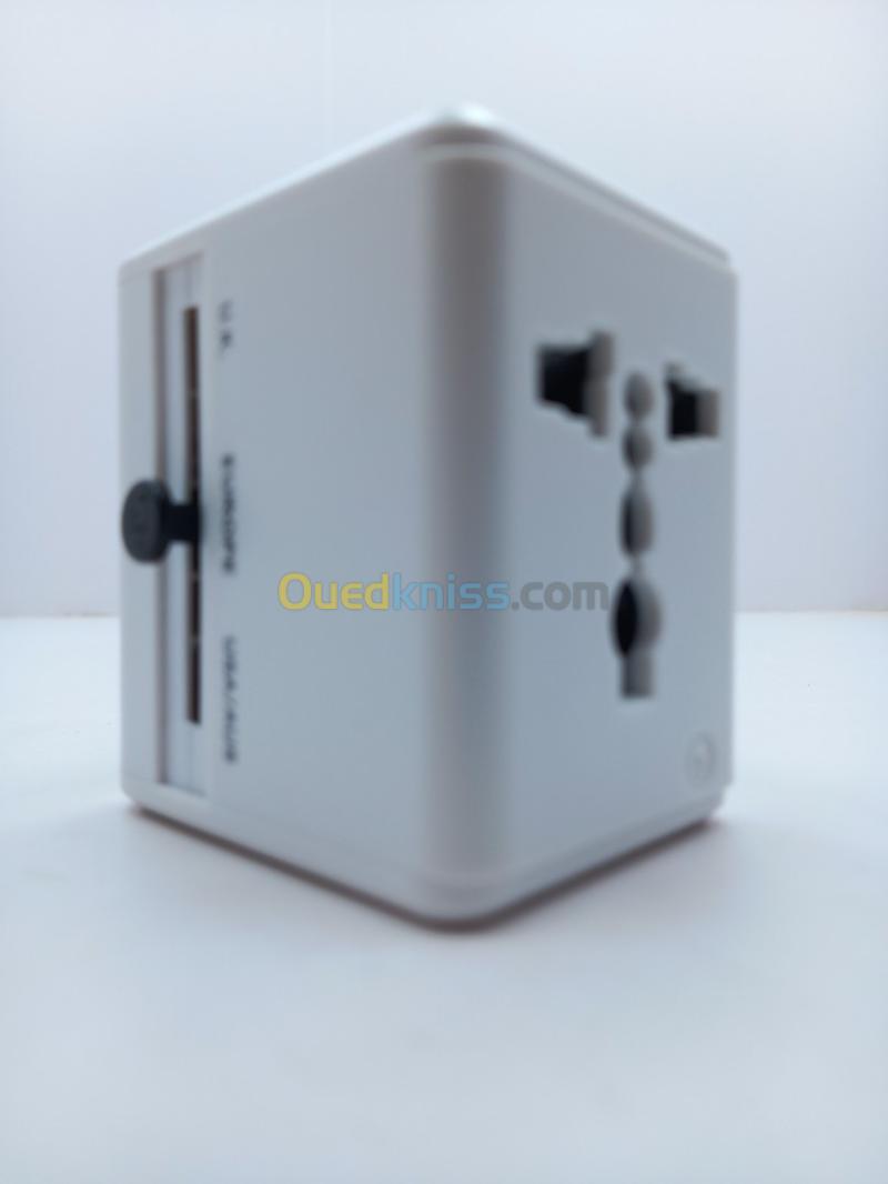 Multiprise Universel ( UK-EUR-USA-AUS ) + USB  5
