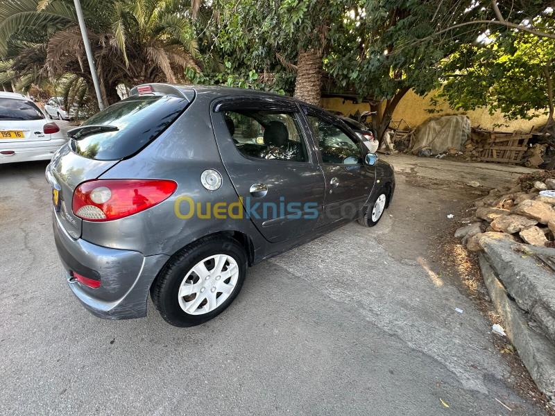 Peugeot 206 Plus 2012 206 Plus 22