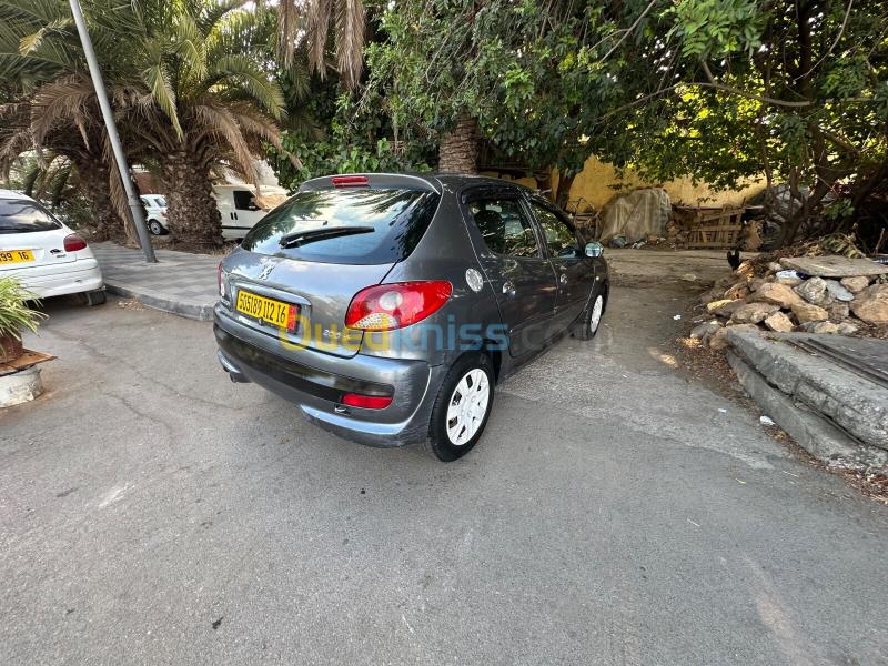 Peugeot 206 Plus 2012 206 Plus 28