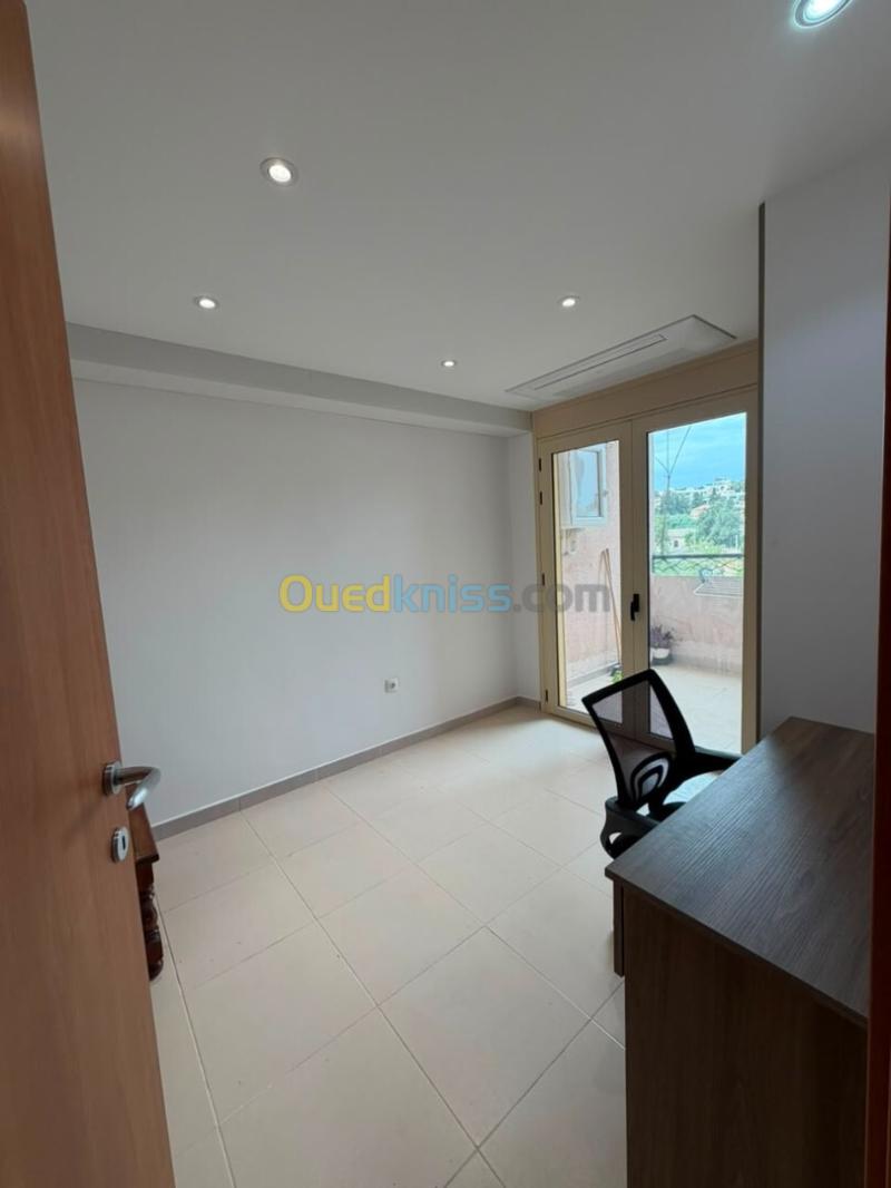 Location Appartement F3 Alger Hydra 13