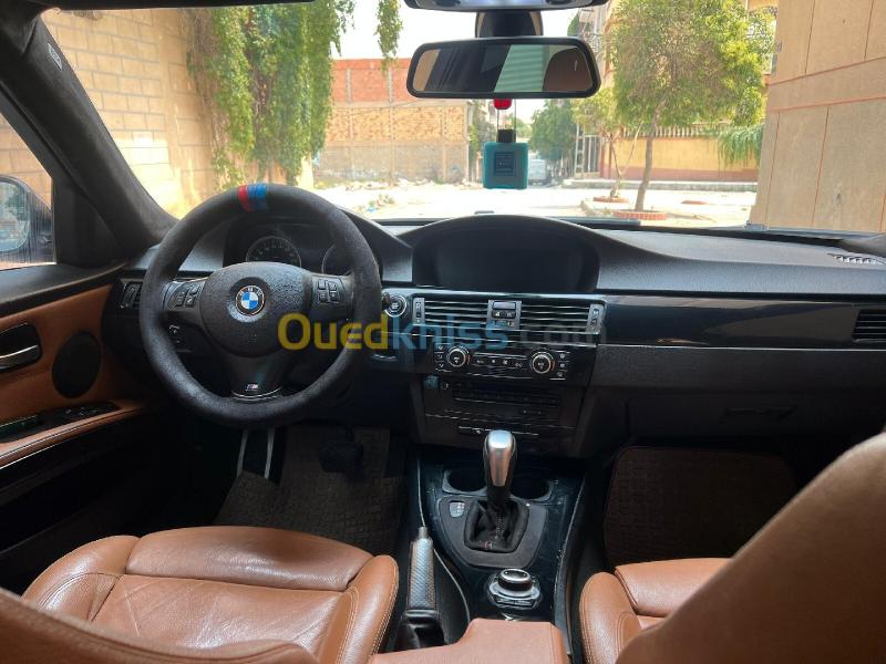 BMW Série 3 2009 Sport 7