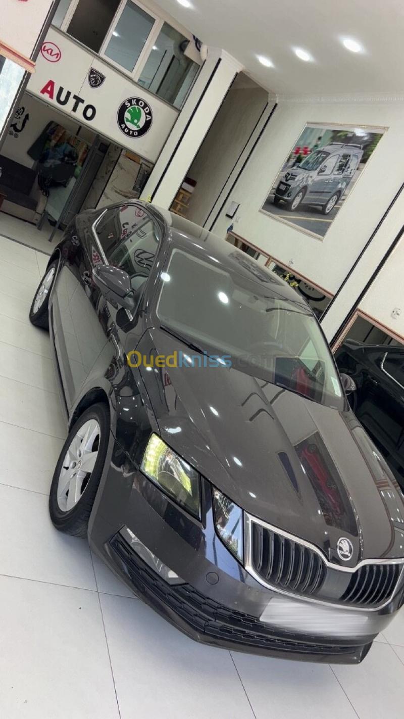 Skoda Octavia 2018  3