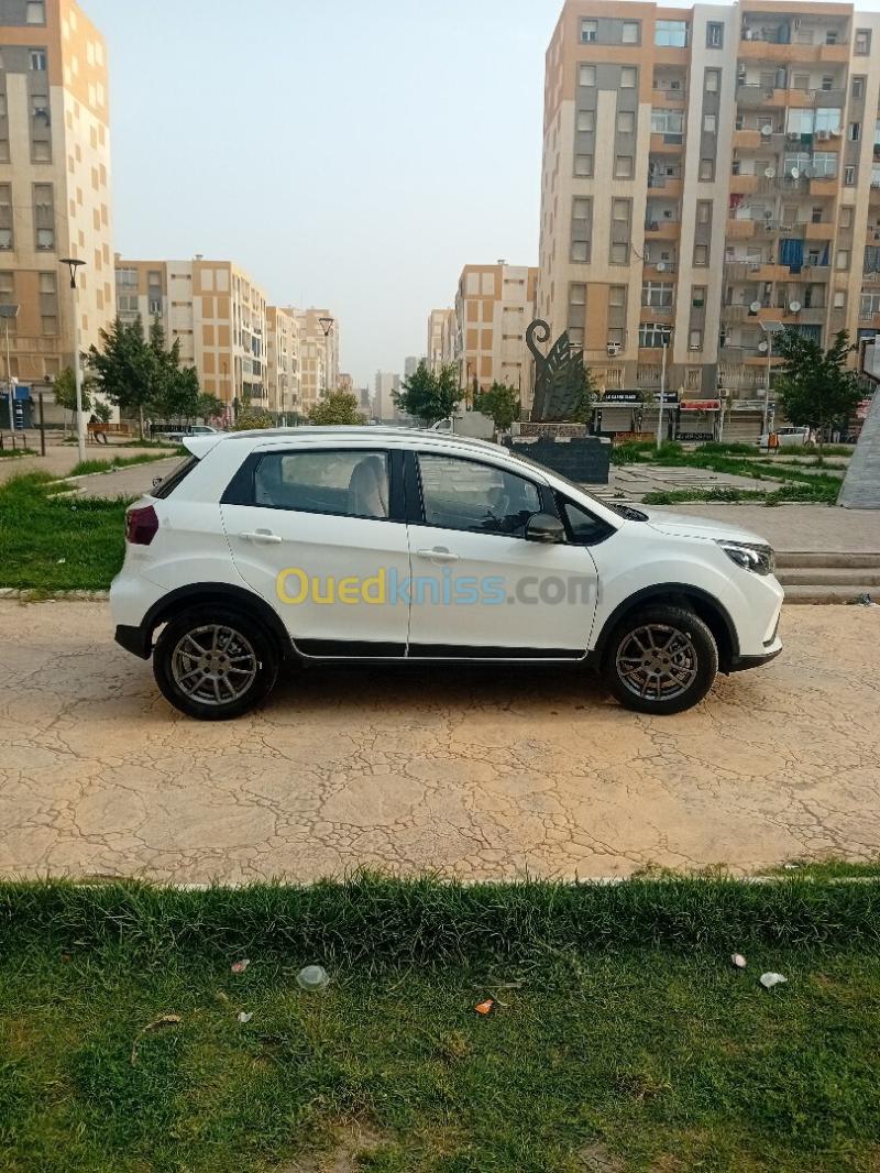 Geely GX3 PRO  2025 Livan tout opssin avec toi 4