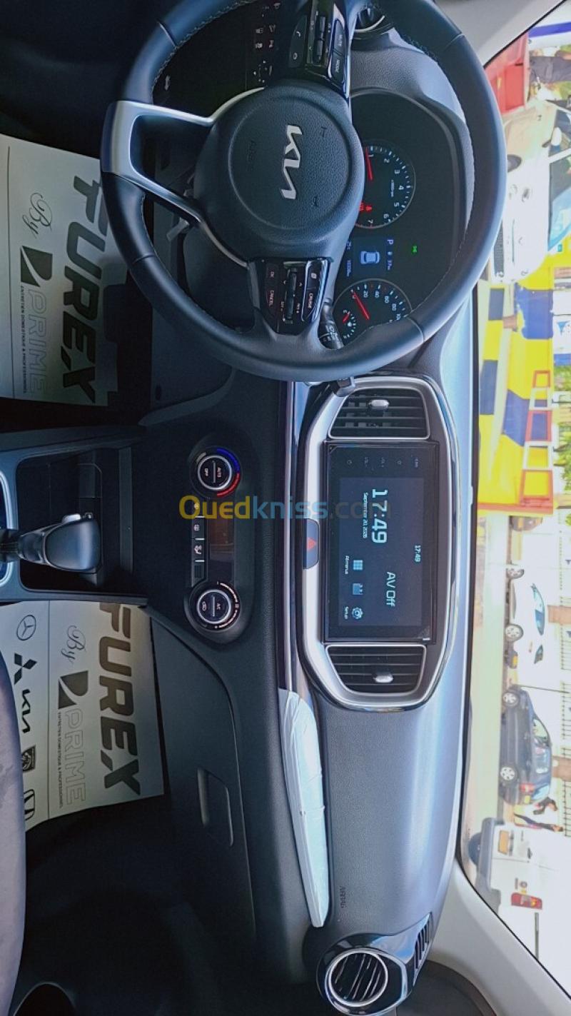 Kia KX1 2025 Kia KX1 Luxury 7