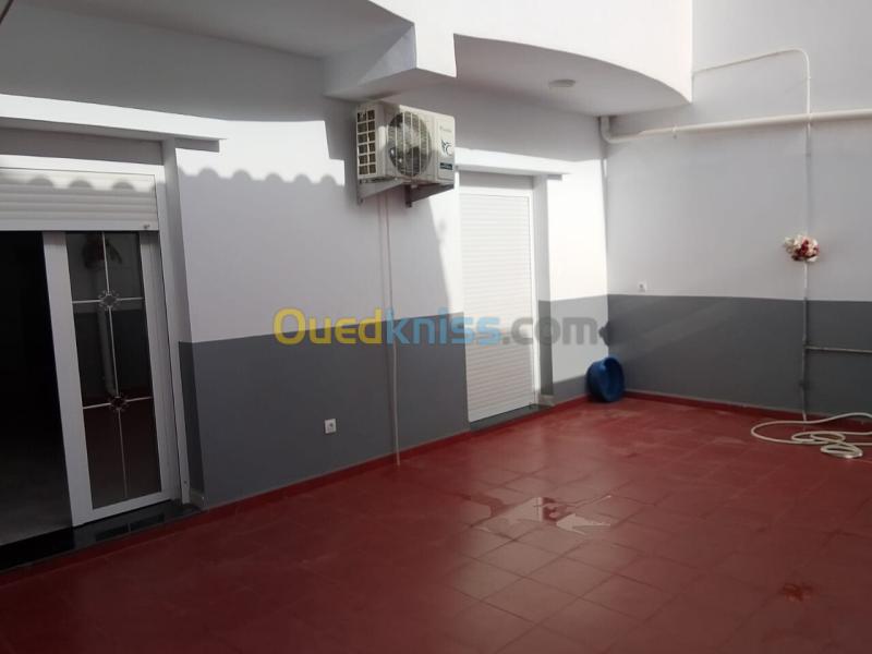 Location Appartement Niveau de villa F5 Alger Sidi moussa 4