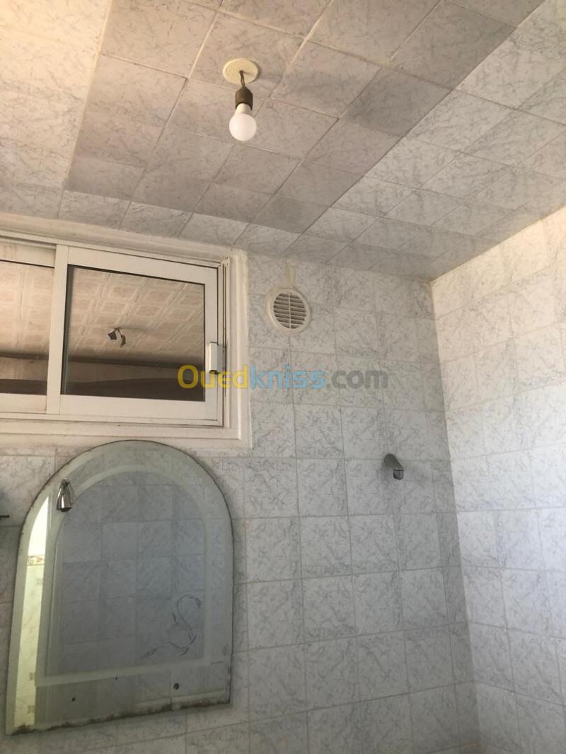 Location Appartement F4 Alger Said hamdine 6