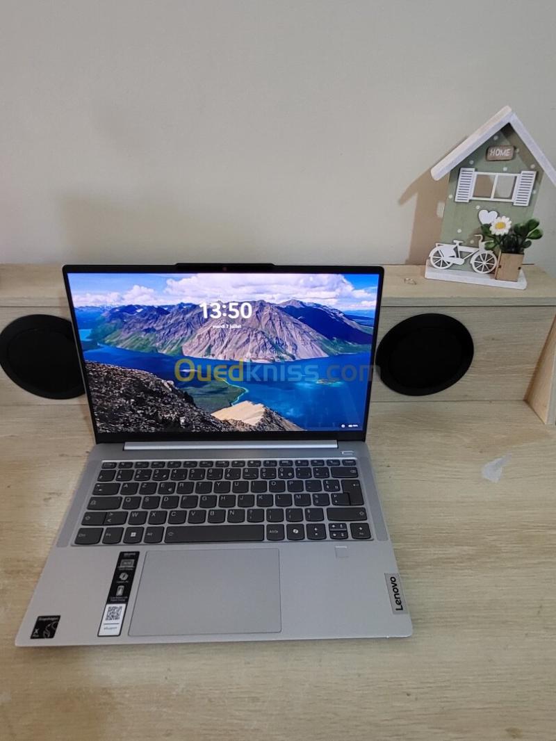 IDEAPAD Slim 5 14" OLED | Snapdragon X Plus X1P42100 - Oryon | 16GB RAM | 512GB NVMe SSD | Qualcomm Adreno x1-45 GPU 20