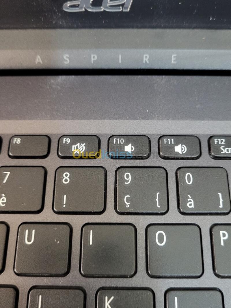 ASUS ASPIRE 3 15.6'' FHD | INTEL CELERON N4000 | 4GB RAM | 256GB NVMe SSD | INTEL UHD GRAPHICS 19