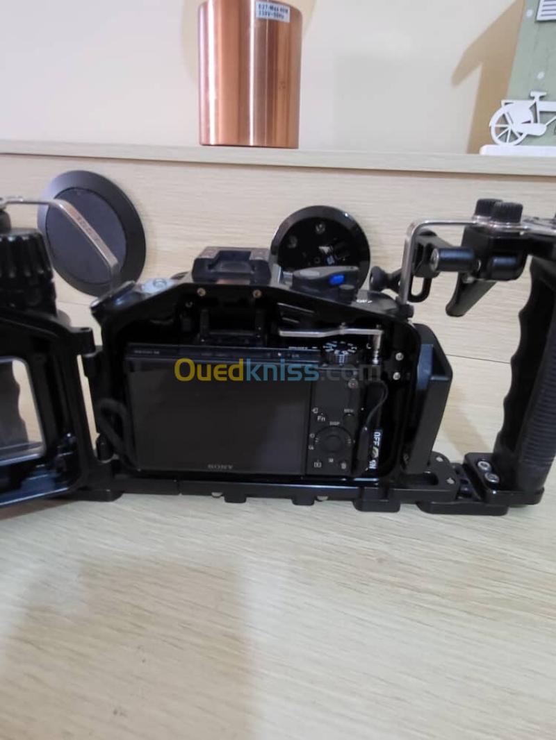 Caisson Sous-marin étanche Nauticam RX100 VII / 7 pack pro + Sony RX100 VII vidéos UHD 4K 30/24 51
