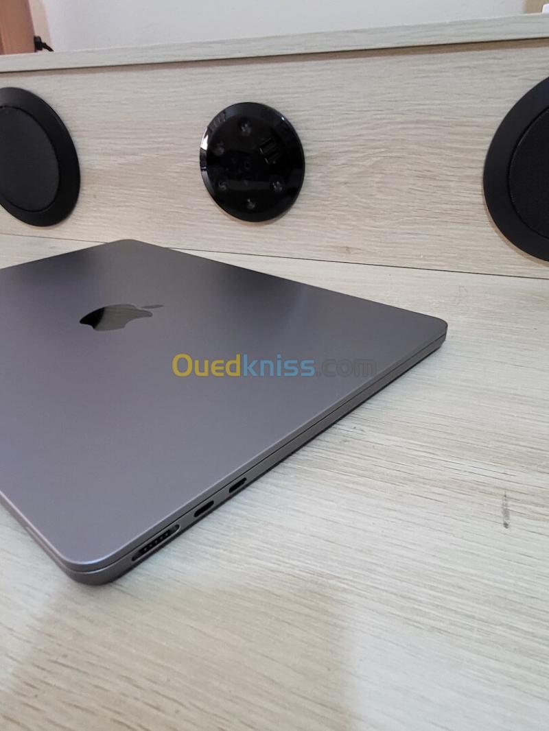 MacBook Air M2 2023 | PUCE M2 8 CPU | GPU 10 COEURS | 8GB RAM | 256GB SSD | CYCLES 67 | MDM BYPASSED 25