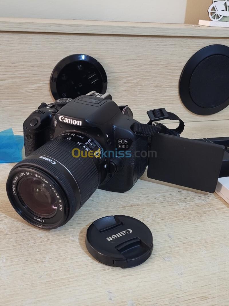 Canon EOS 700D Appareil photo Reflex SLR 18 MP CMOS 5184 x 3456 pixels + Objectif Canon EF-S 18-55mm f/3.5-5.6 IS STM f/3.5-5.6 12