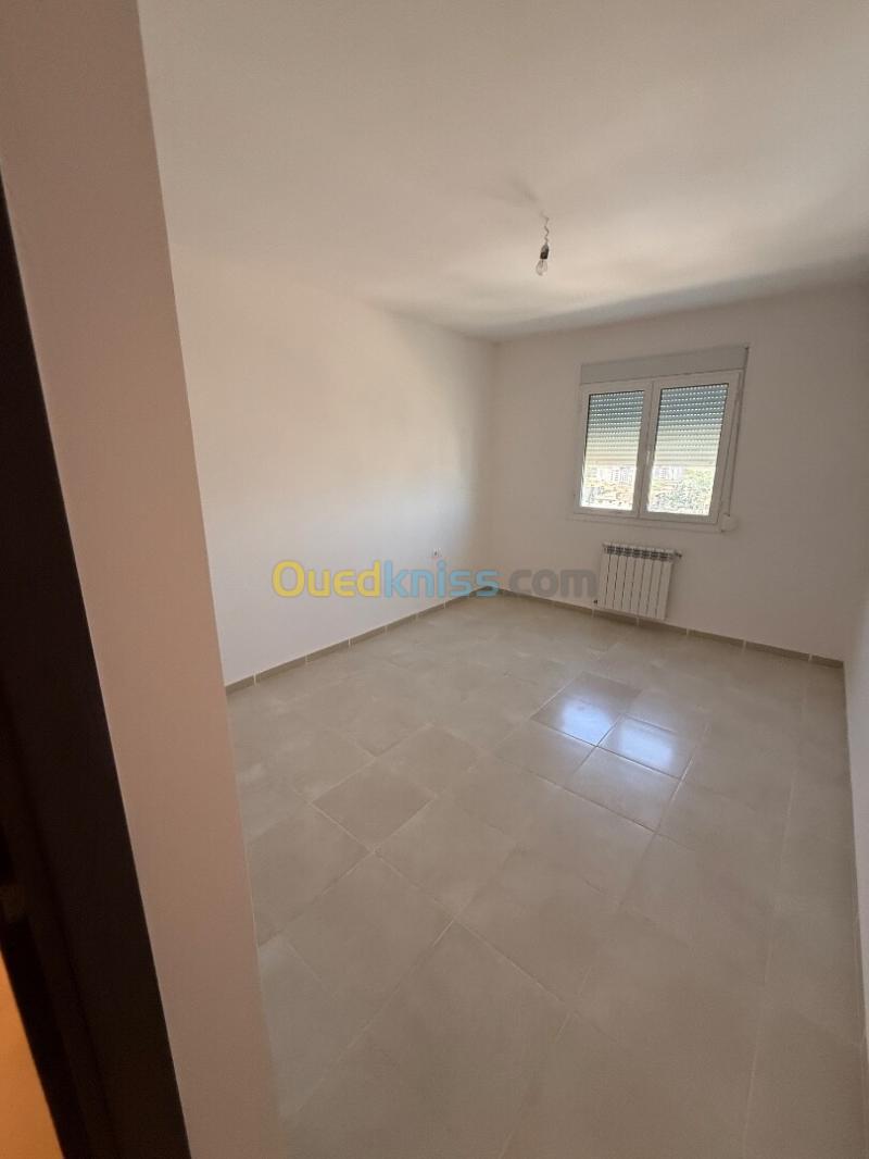 Location Appartement F3 Tipaza Kolea 8