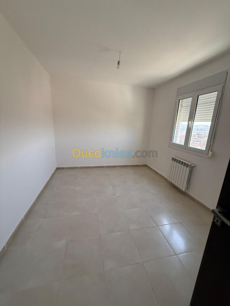 Location Appartement F3 Tipaza Kolea 6