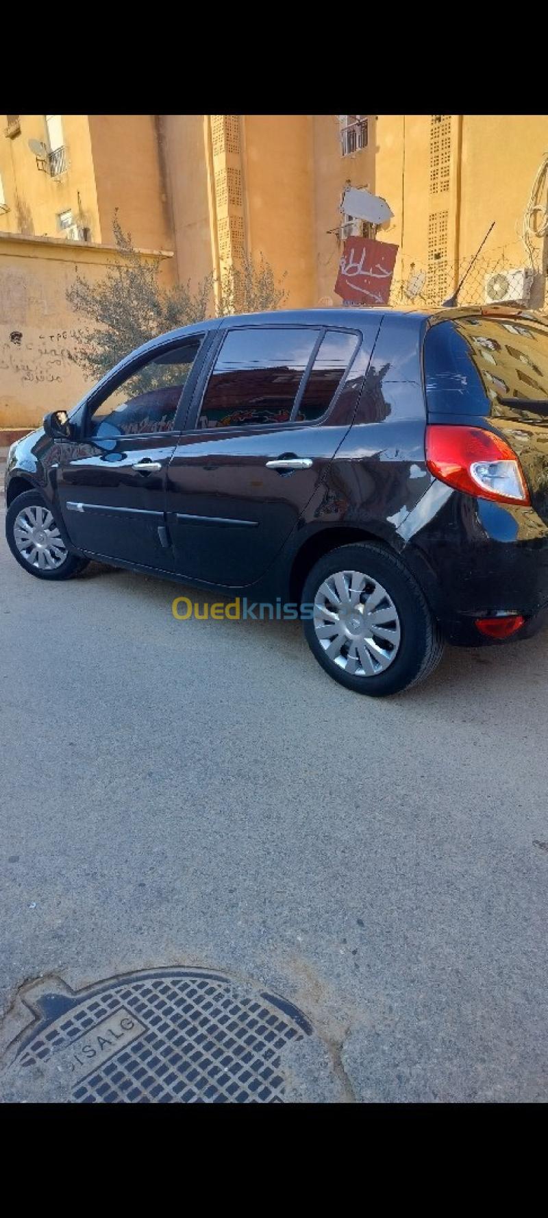 Renault Clio 3 2011 Clio 3 9