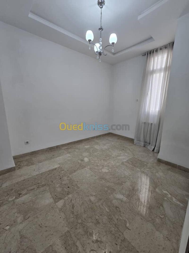 Location Appartement Duplex F5 Alger Hydra 3