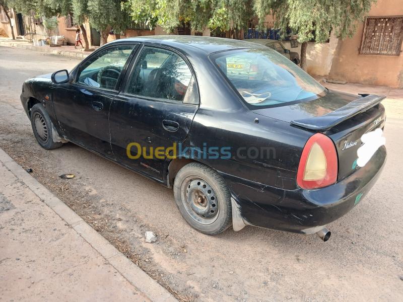 Daewoo Nubira 1999 Nubira 3