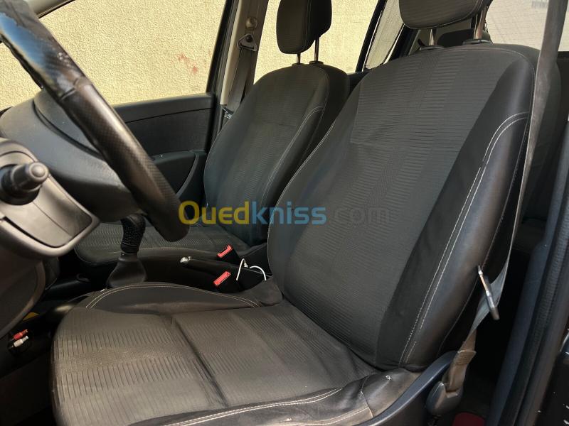 Renault Clio 3 2011 Clio 3 5