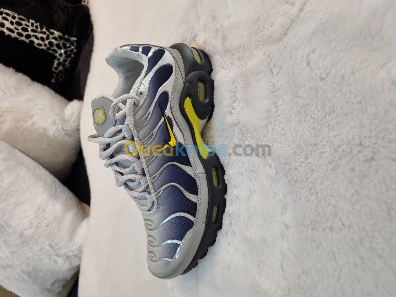 ouedkniss tn black black original