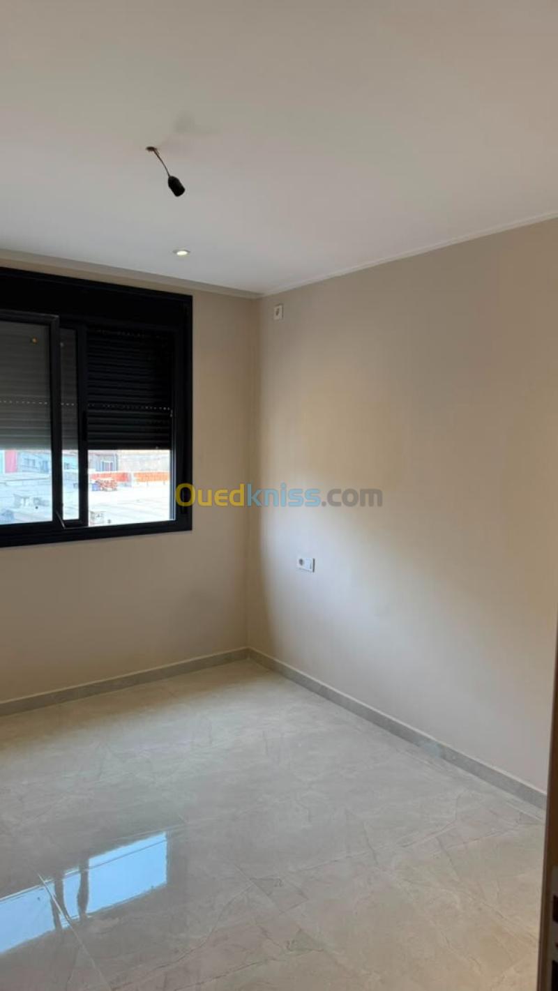 Vente Appartement F3 Oran Oran 8