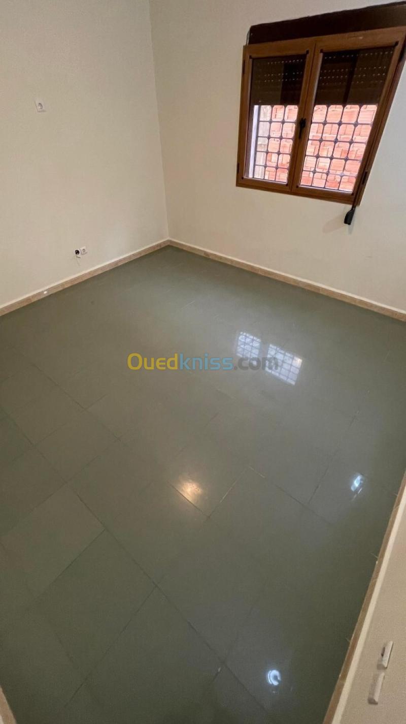 Location Villa Oran Bir el djir 32