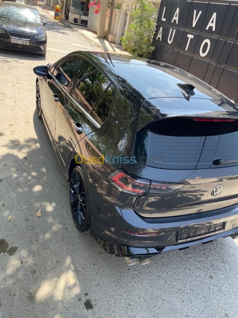 Volkswagen Golf 8 2025 R- Line  4