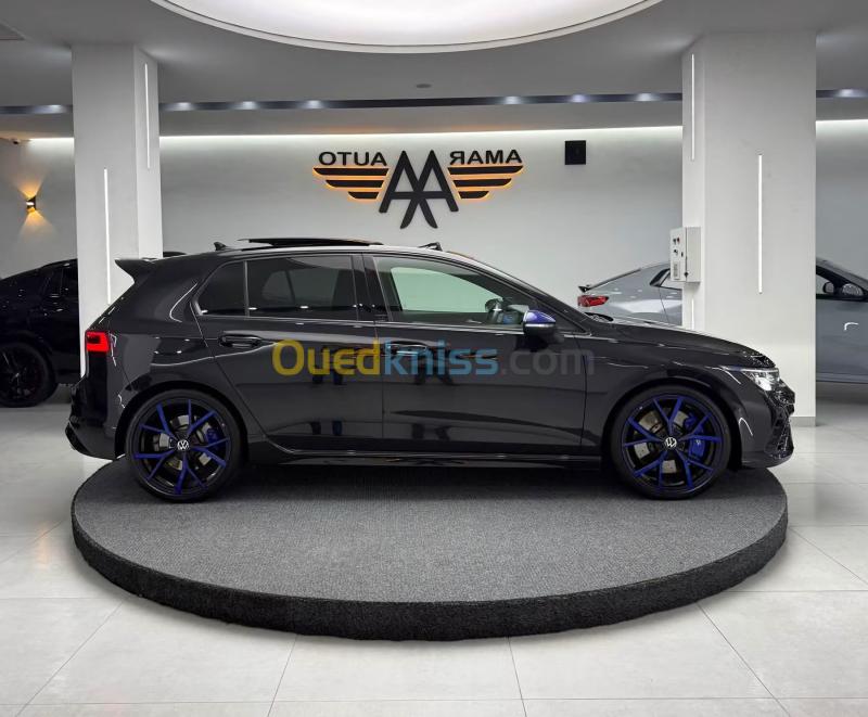 Volkswagen Golf 8 2024 R 20 Years Edition 4