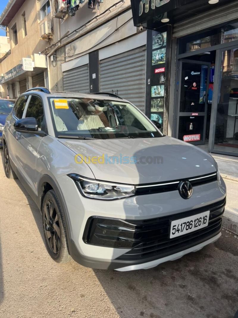 Volkswagen Tharu  2026  4
