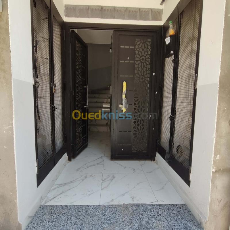 Vente Jijel El aouana 23