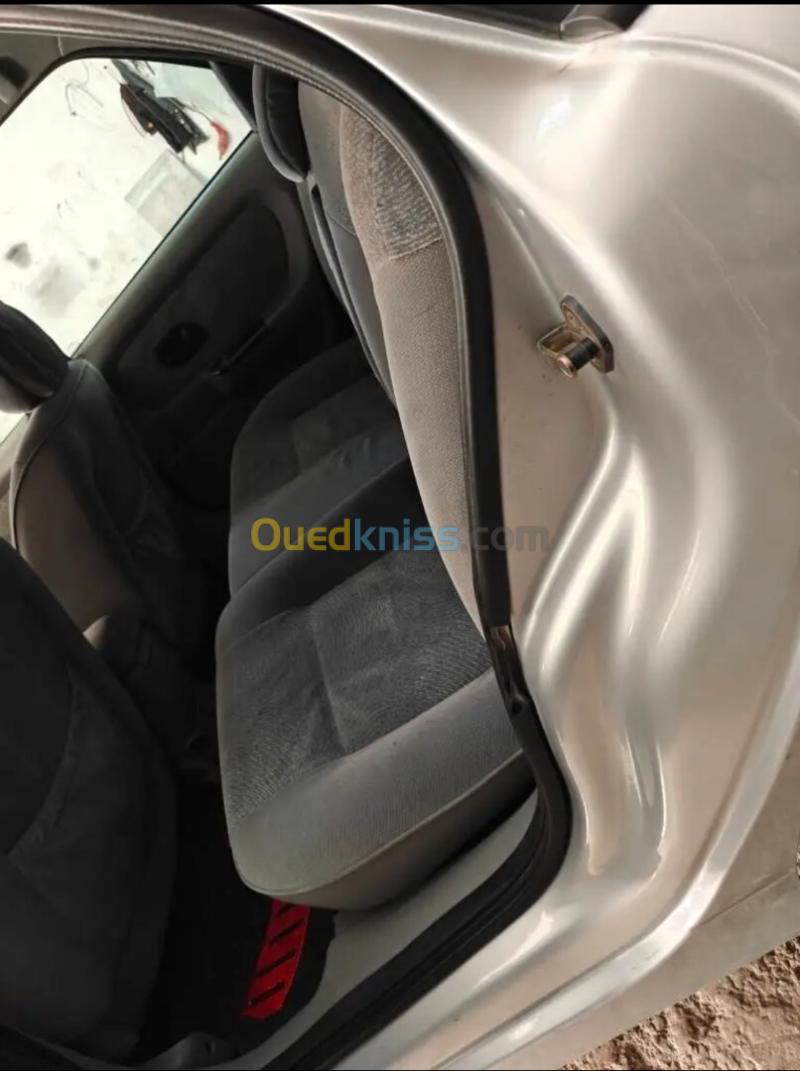 Renault Laguna 1 1999 Laguna 1 15