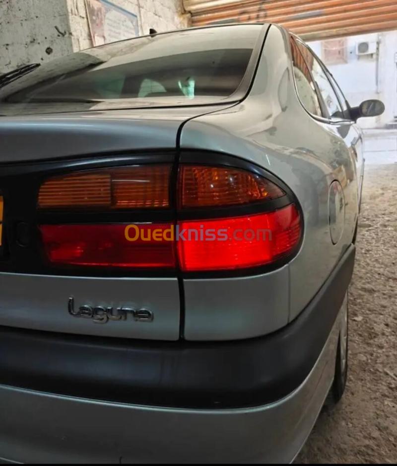 Renault Laguna 1 1999 Laguna 1 8