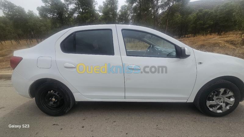Dacia Logan 2015  2