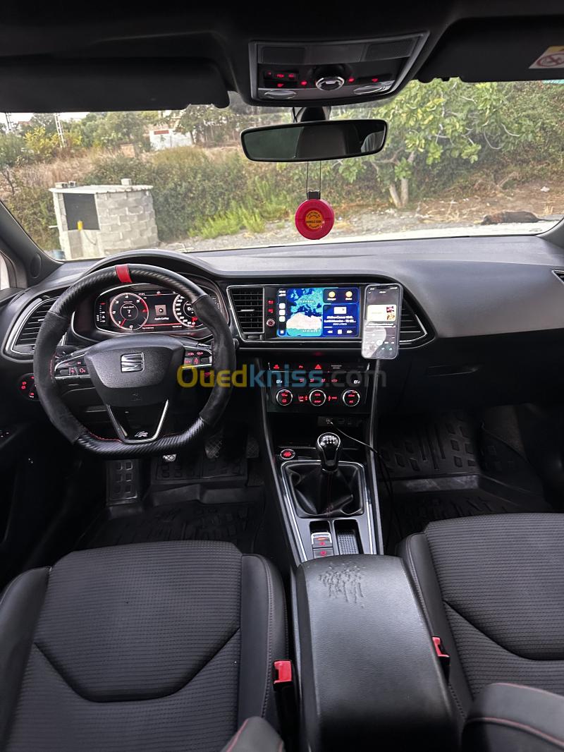Seat Leon 2019 FR 8