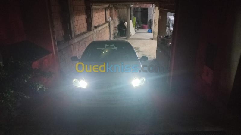 Renault Clio 2 2002 Clio 2 16