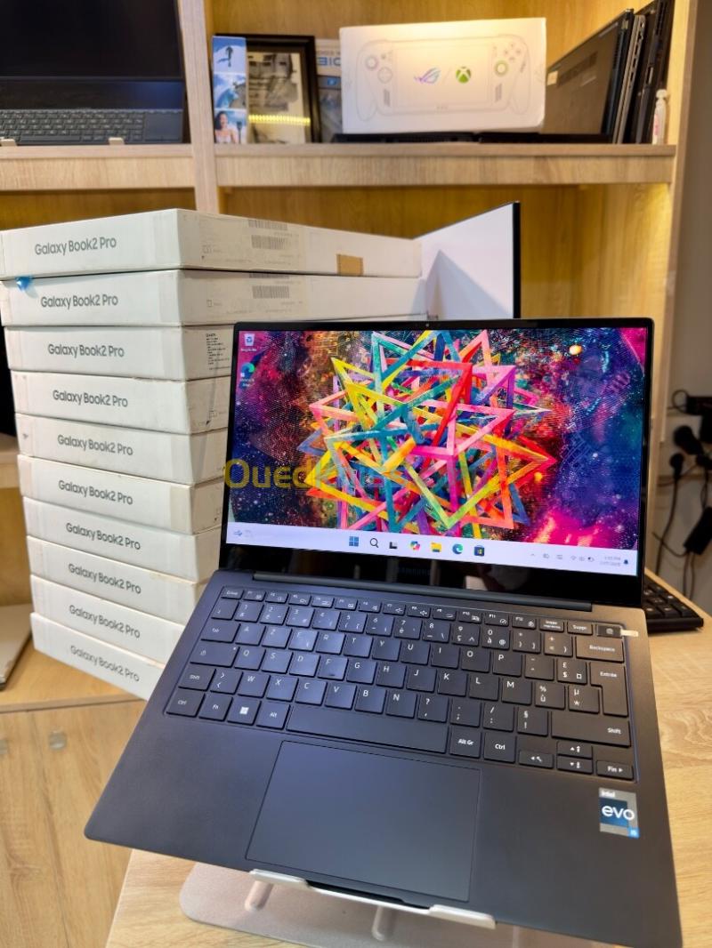 Samsung Galaxy Book2 Pro i5 1240P 16Go 512Go AMOLED 13.3"