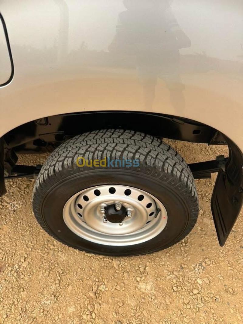 Toyota Hilux 2016 Hilux 11