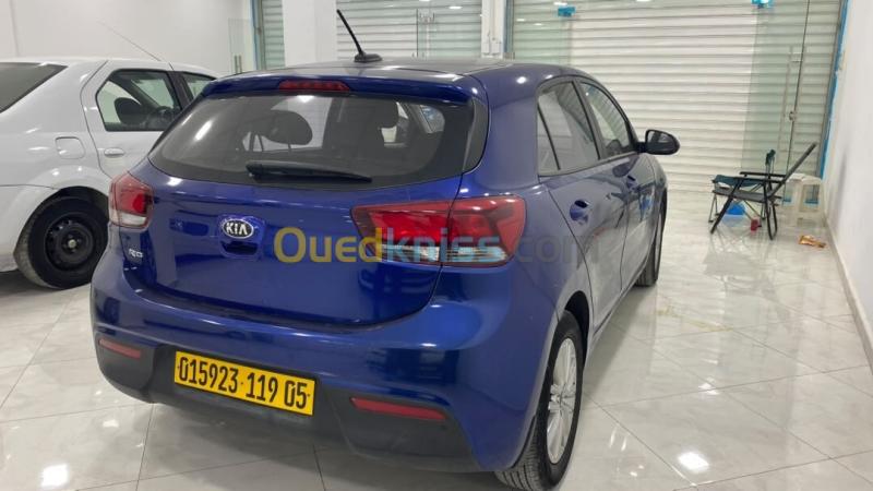 Kia Rio 2019 LX 4