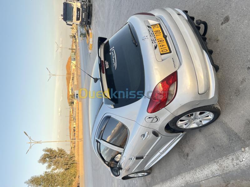 Peugeot 207 2008 207 6