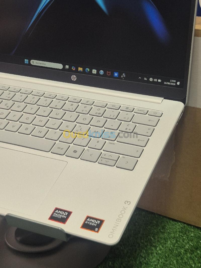 HP OMNIBOOK 3 LAPTOP 14-hy0013nf / AMD  RYZEN 5 40 / 16GB LPDDR5 / 512GB SSD NVME / 13" 2k 3