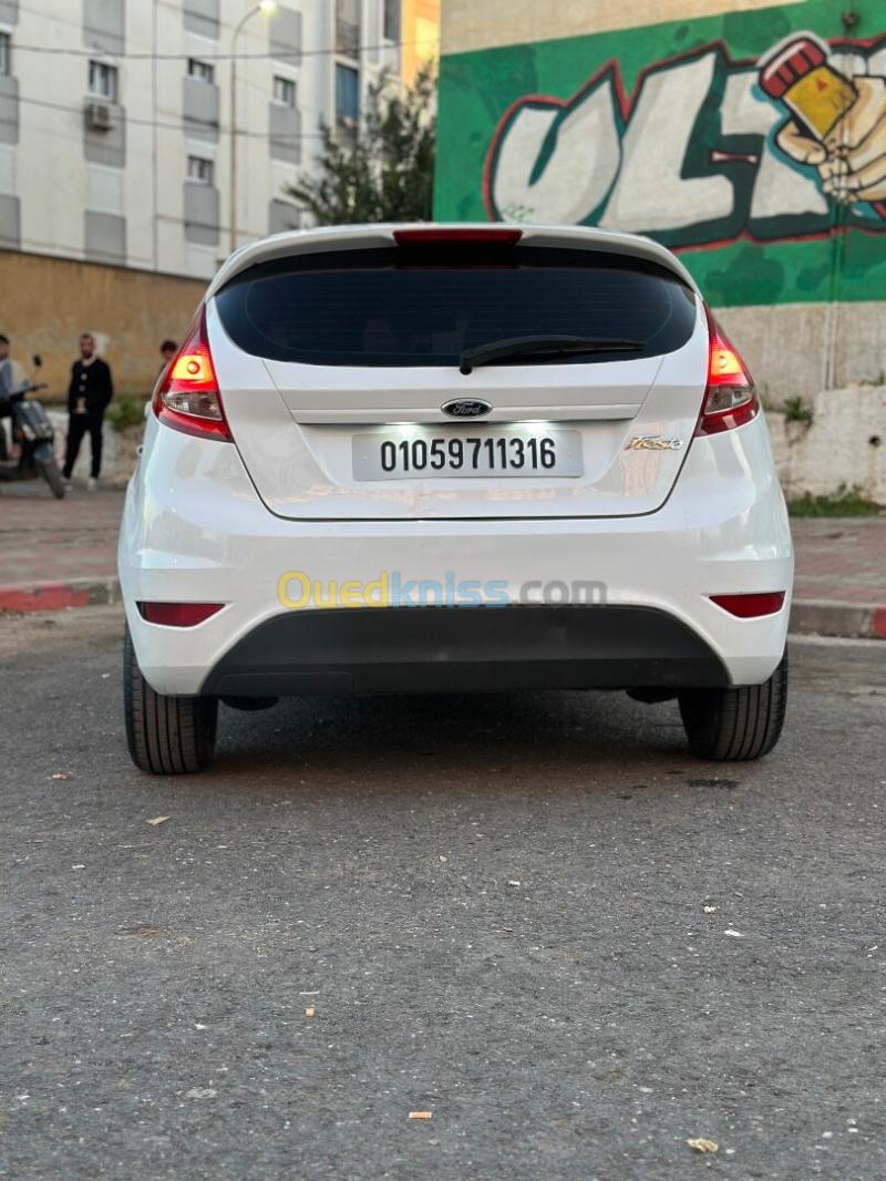 Ford Fiesta 2013 City 6