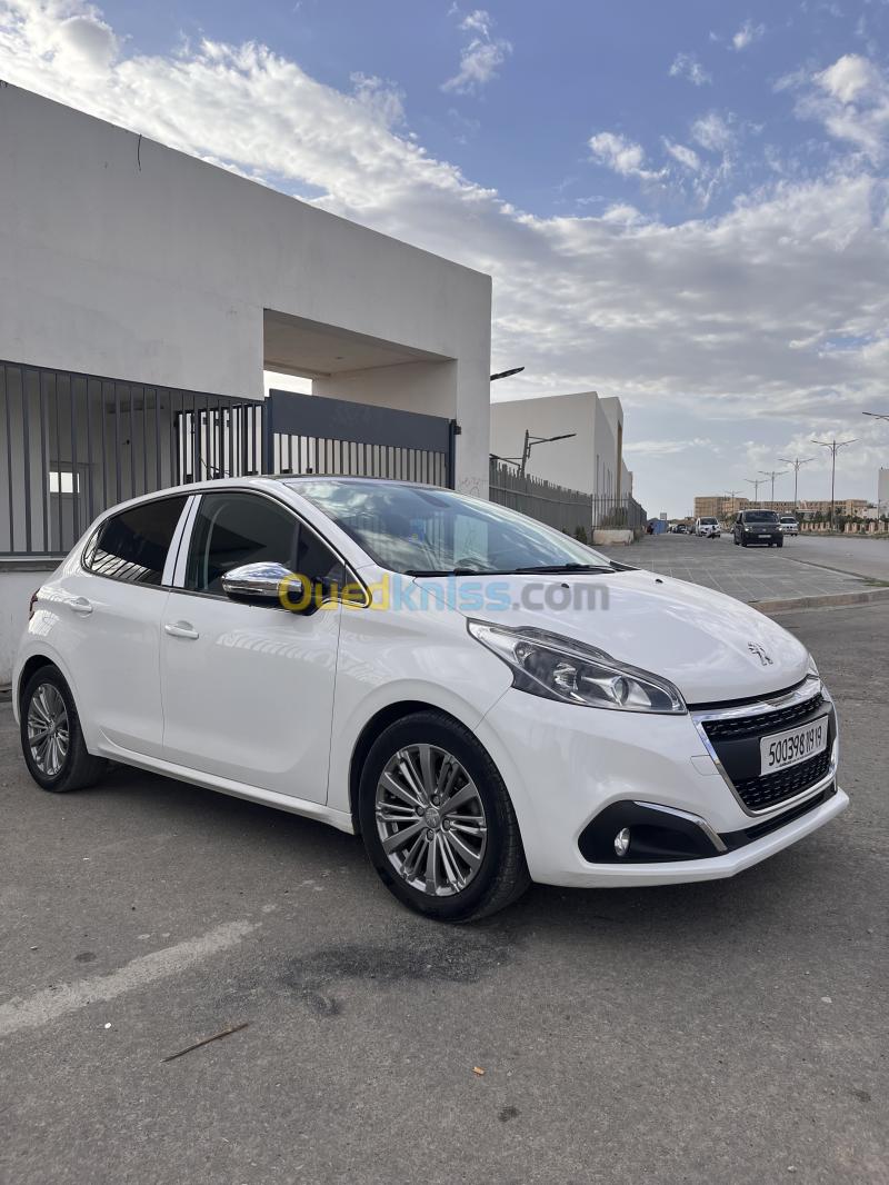 Peugeot 208 2019 Allure Facelift 7