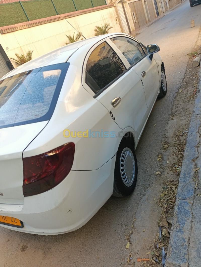Chevrolet Sail 5 portes 2011 Sail 5 portes 3