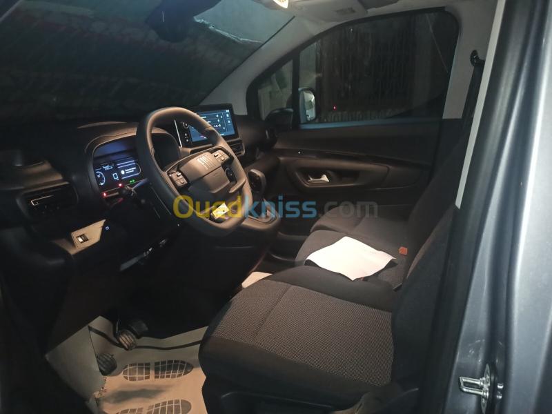 Fiat Doblo 2026 1,6hdi 5