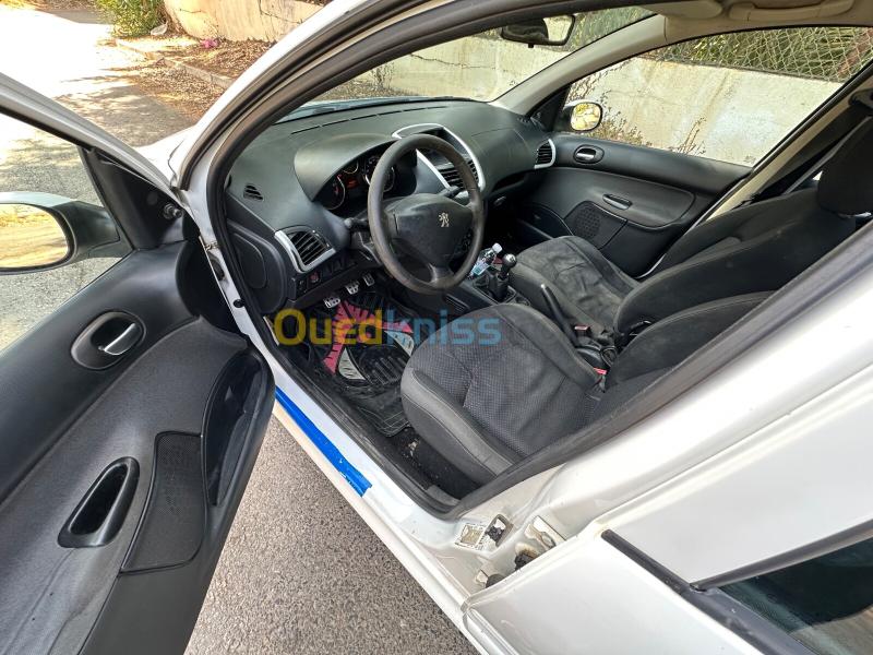 Peugeot 206 Plus 2012 206 Plus 13