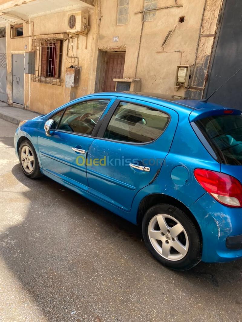 Peugeot 207 2009  2
