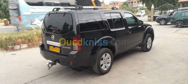 Nissan Pathfinder 2010 Pathfinder 7