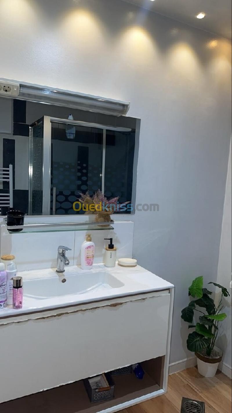 Location vacances Appartement F2 Alger Hydra 3